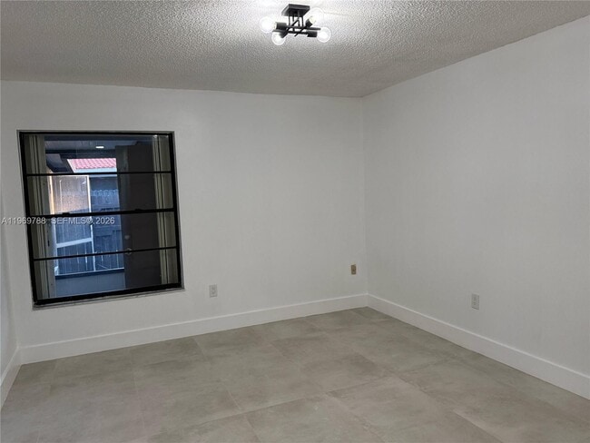 Building Photo - 15332 SW 80th Ln