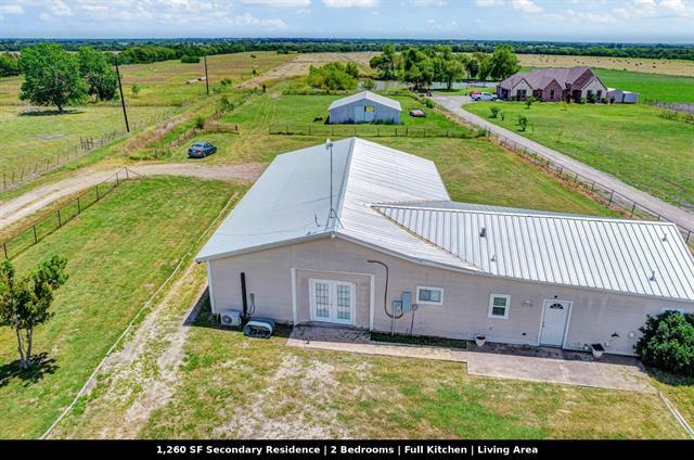 Building Photo - 1627 FM547