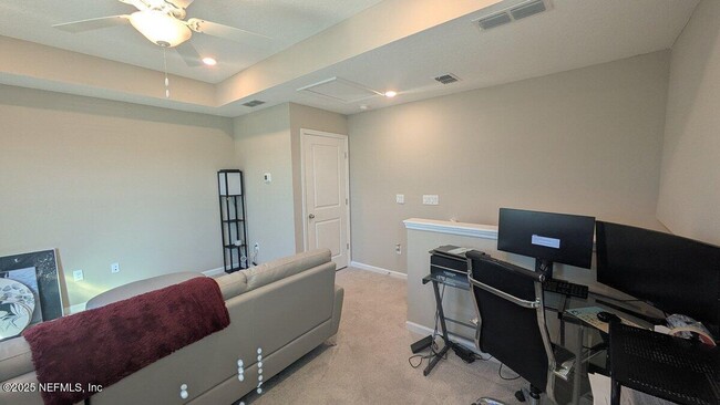 Building Photo - 3956 Bloomfield Ct