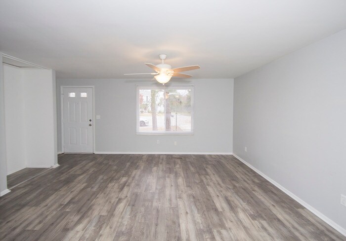 Building Photo - 22 Wayland Ct