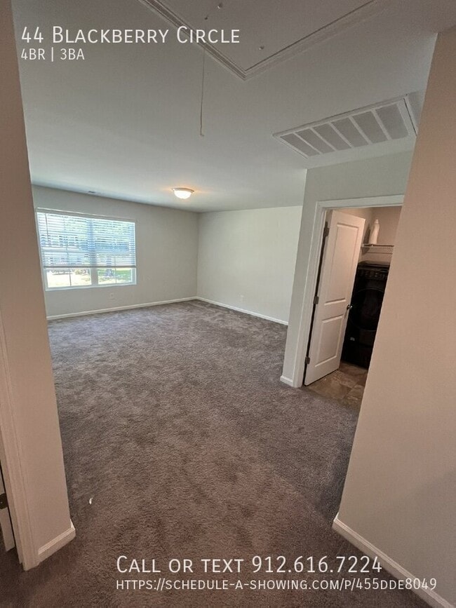 Building Photo - 44 Blackberry Cir