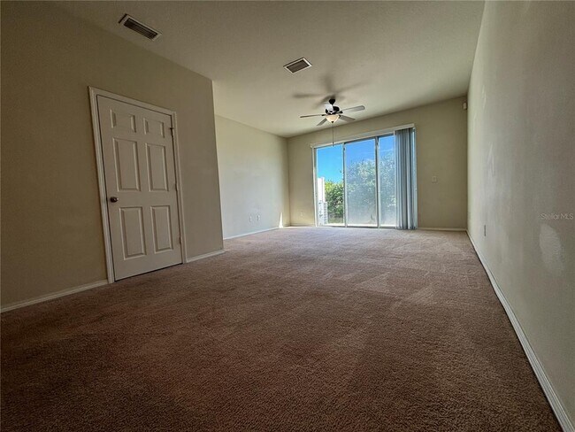 Building Photo - 4912 White Sanderling Ct