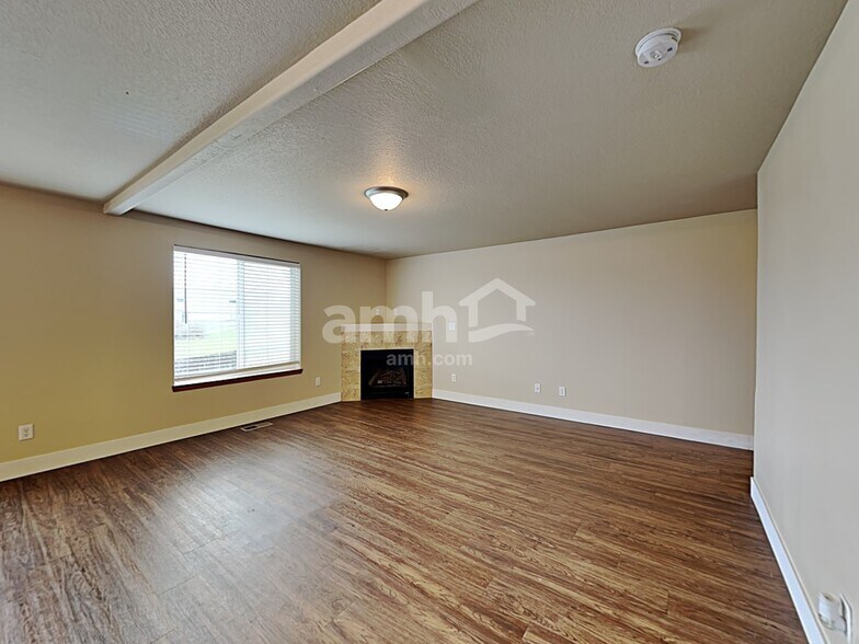 Building Photo - 2522 Char Cir NW