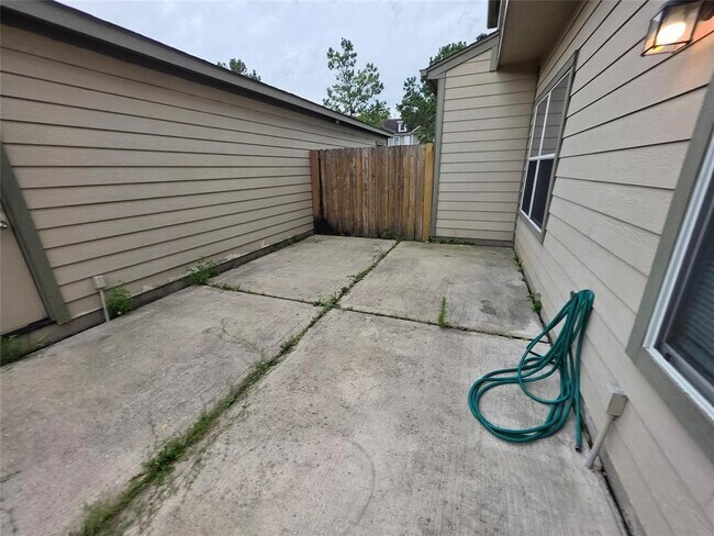 Building Photo - 23604 Youpon Lake Ln