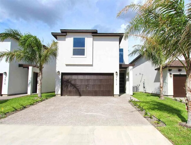 Building Photo - 7917 Elka Lp