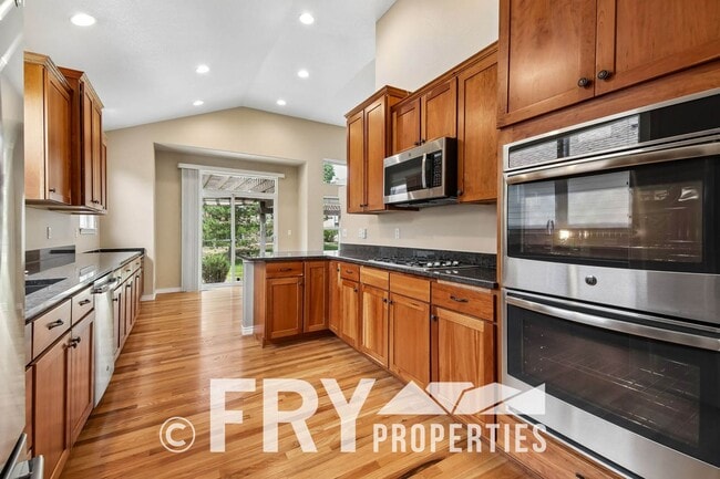 Building Photo - 12975 W 77th Dr