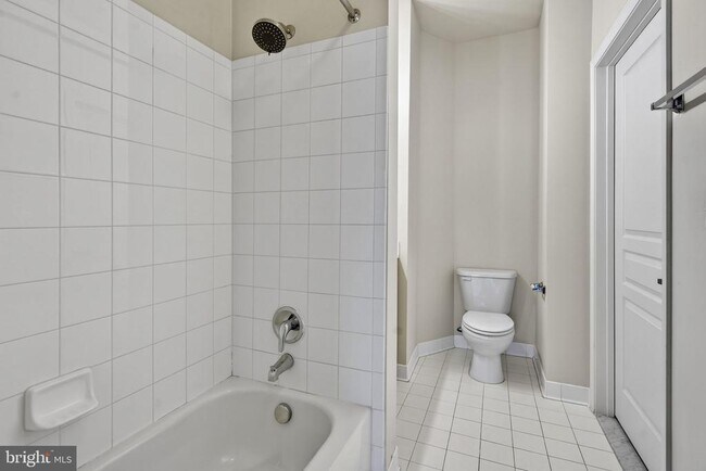 Building Photo - 12001 Market St