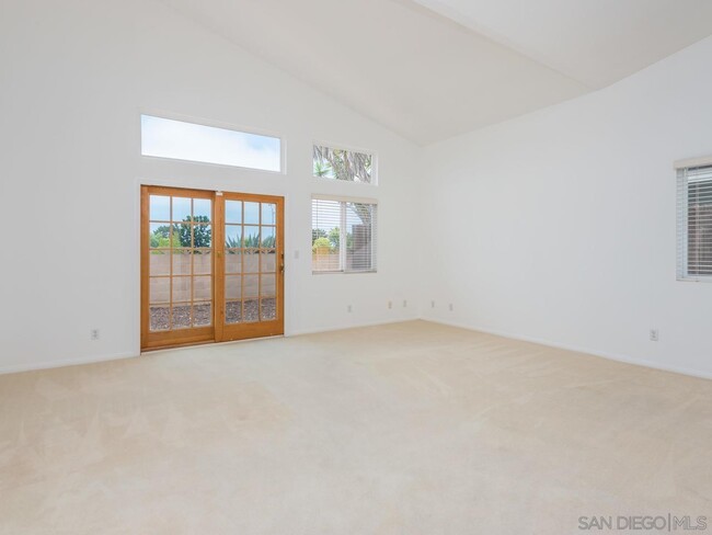 Building Photo - 8584 Cliffridge Ave