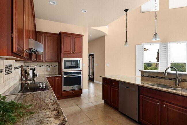 Building Photo - 1472 Kings Cove Dr