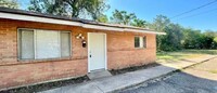 Building Photo - 1120 Elm Ave