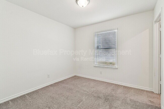 Building Photo - 15506 Selene View