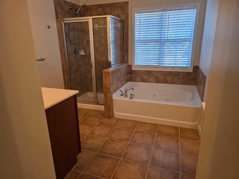 Building Photo - 2143 Somerset Pl SE