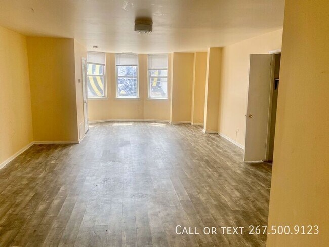 Building Photo - 303 South St