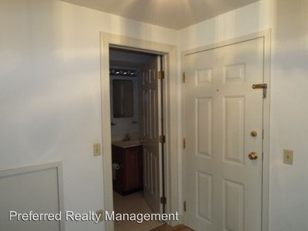 Building Photo - 1 br, 1 bath House - 222 Peach Alley, Apt.301