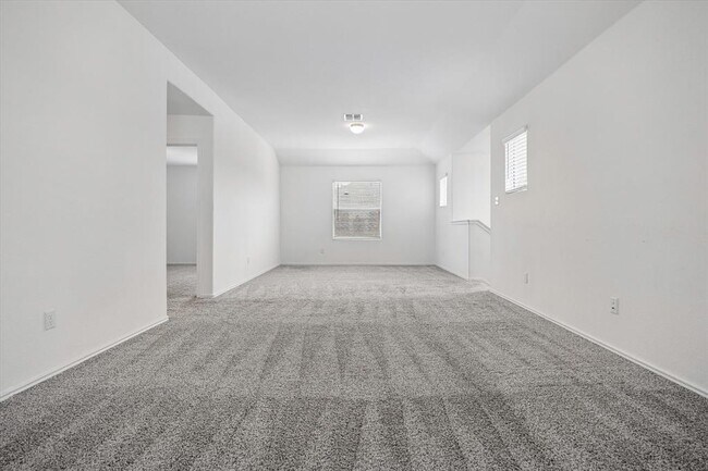 Building Photo - 8008 Purple Aster Pass