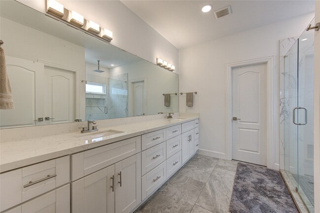 Building Photo - 1726 Ashbury Park Ln