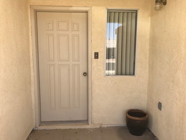 Building Photo - 4 BED.,2BA. IN  MOUNTAIN VIEW