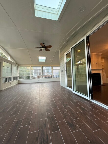Building Photo - 120 Bailey Park Ct