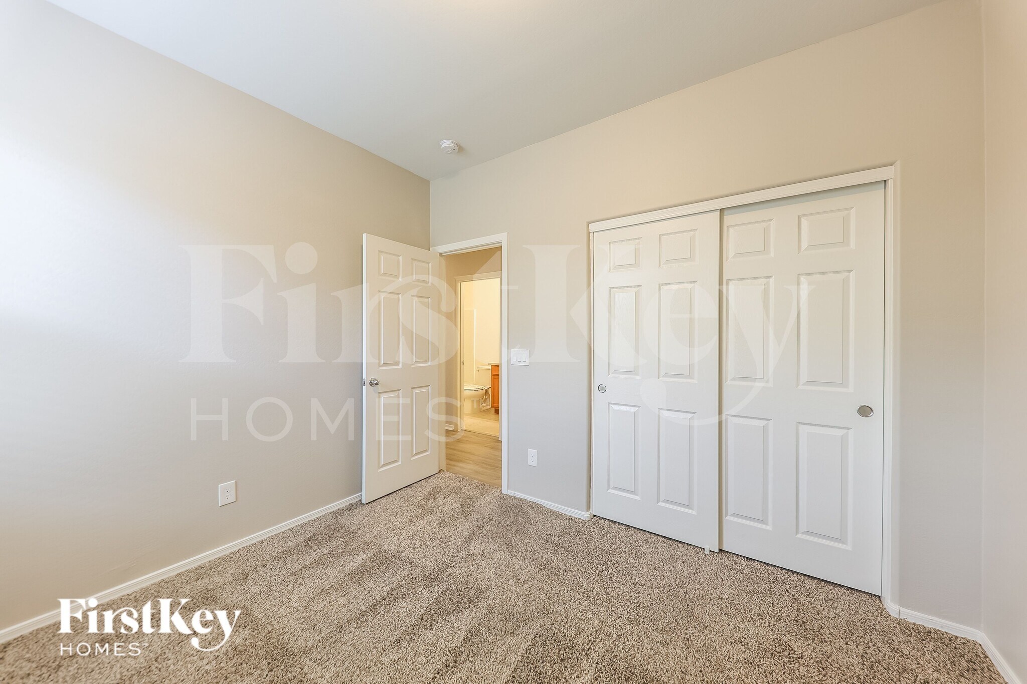 Building Photo - 17564 W Monte Lindo Ln