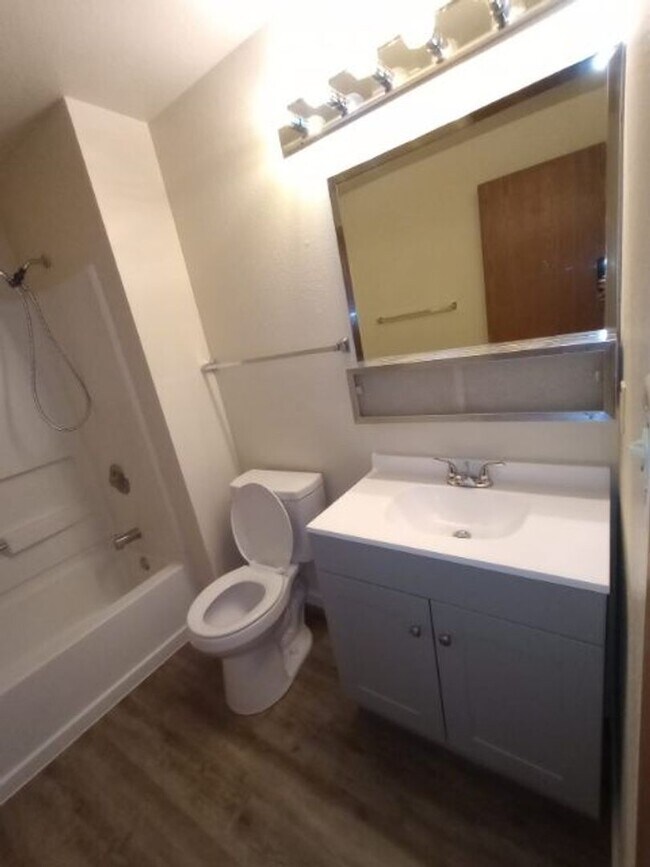 Building Photo - Timothy Way Duplex