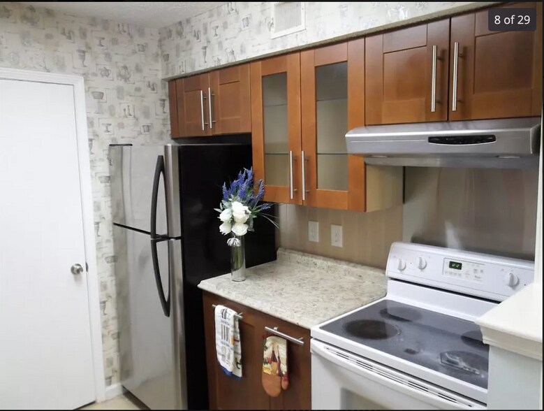 Building Photo - 1708 Wingate Way