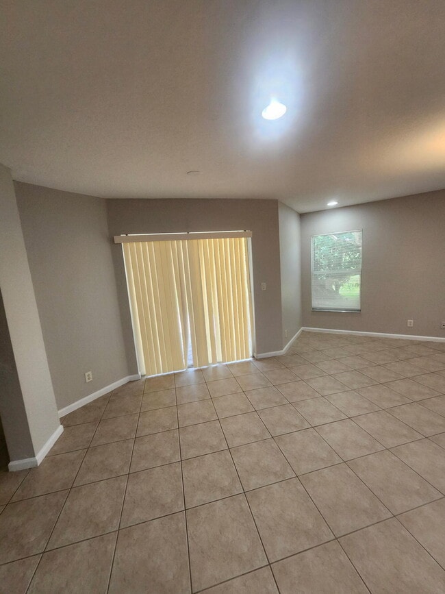Building Photo - 6541 Adriatic Way