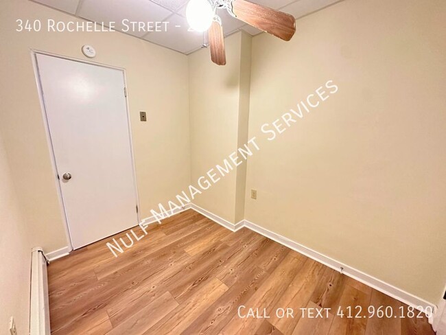 Building Photo - 2 Bed, 1 Bath unit in Knoxville