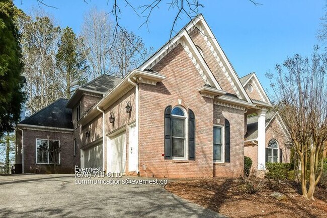 Building Photo - Experience Luxury Living in a Premier Gate...