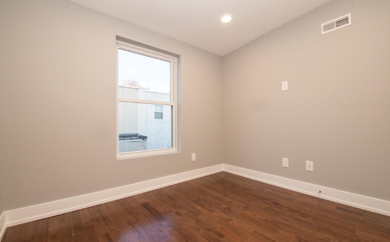 Building Photo - 1513 S Woodstock St