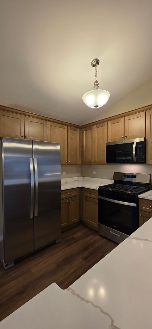 Building Photo - Chestnut - 2Br/2Ba Rental Home - Second Floor