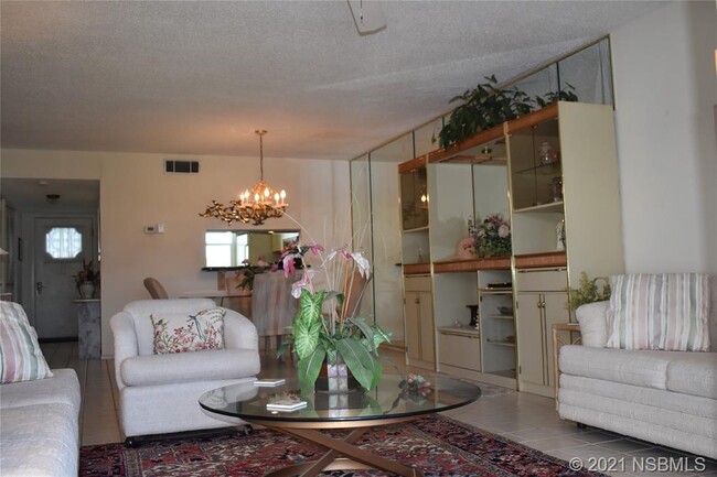 Building Photo - 325 N Causeway-