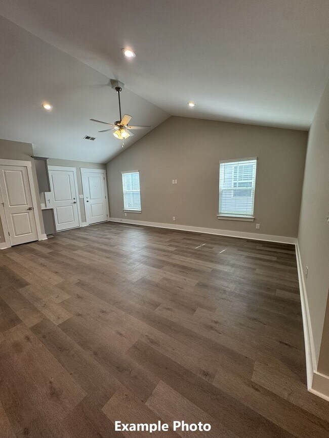 Building Photo - 117 Brawley Villas Pl