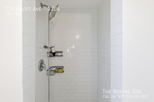 Building Photo - 739 Croft Ave