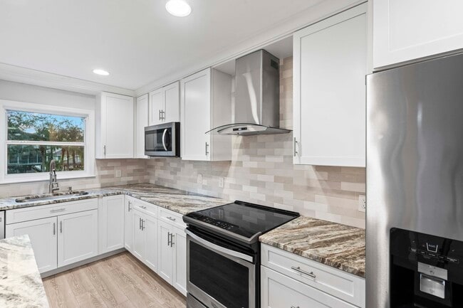 Building Photo - 4857 Hummingbird Trail