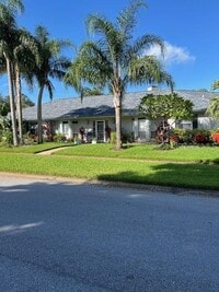 Building Photo - 1647 Windsor Dr