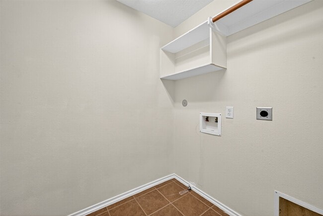 Building Photo - 25222 Boulder Bend Ln