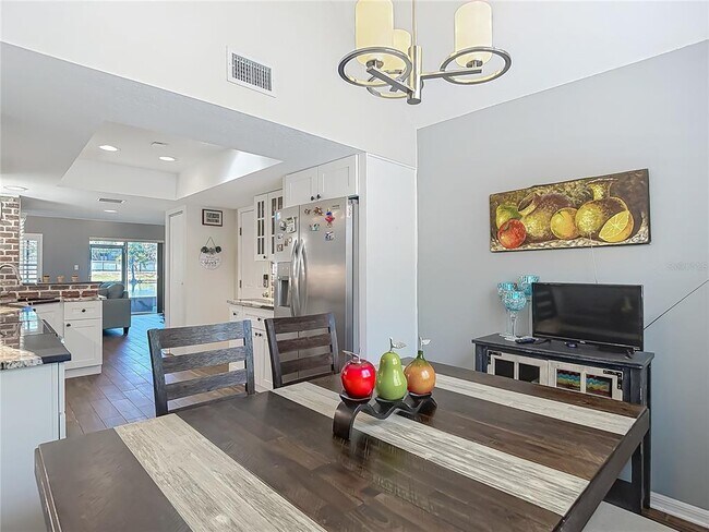 Building Photo - 3611 Pine Knot Dr