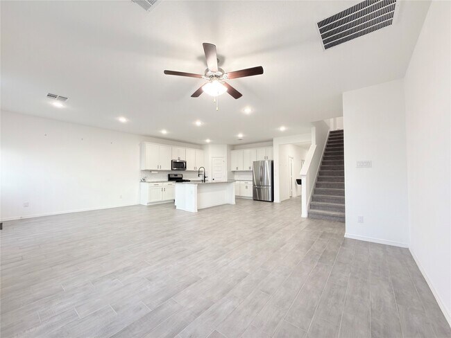 Building Photo - 9662 Caney Trails Rd