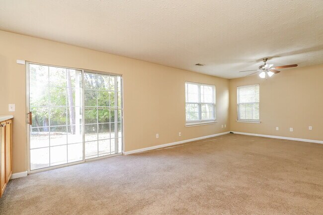 Building Photo - 1130 Eatonton Way