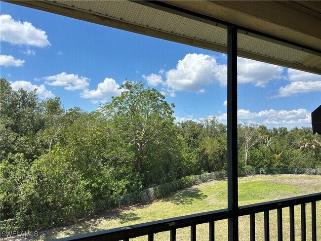 Building Photo - 16540 Heron Coach Way