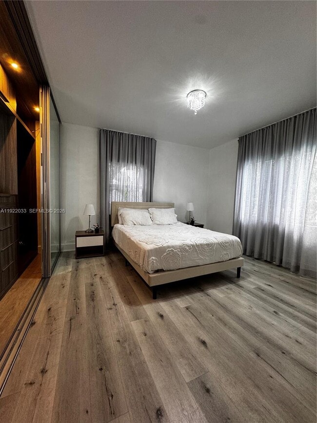 Building Photo - 3470 Sheridan Ave