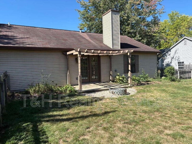 Building Photo - 5925 Dunmore Dr