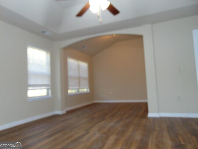 Building Photo - 1320 Napa Valley Dr SW