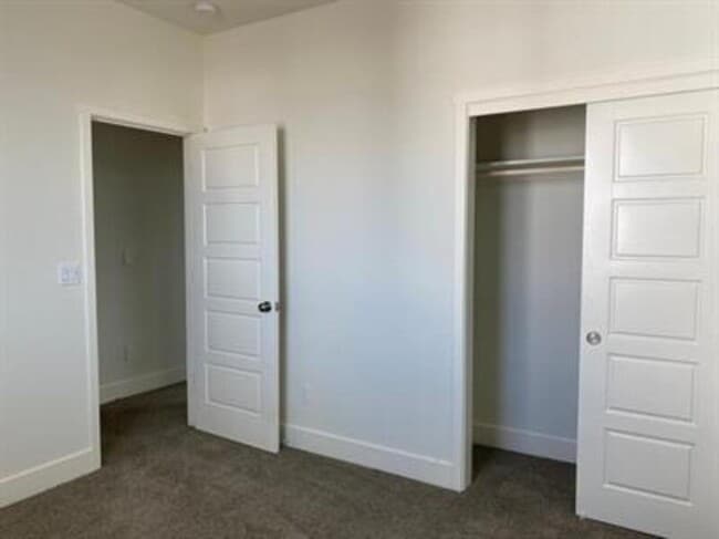 Building Photo - 2459 Robledo Wy