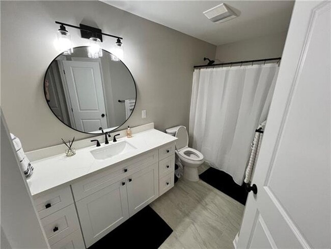 Building Photo - Beautiful One year old 3 BR 2 bath home