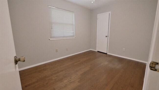 Building Photo - 1018 Three Forks Dr