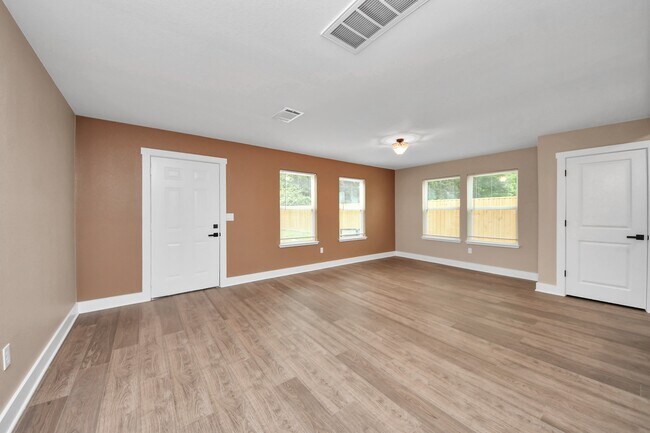 Building Photo - 2430 Dolly Wright St