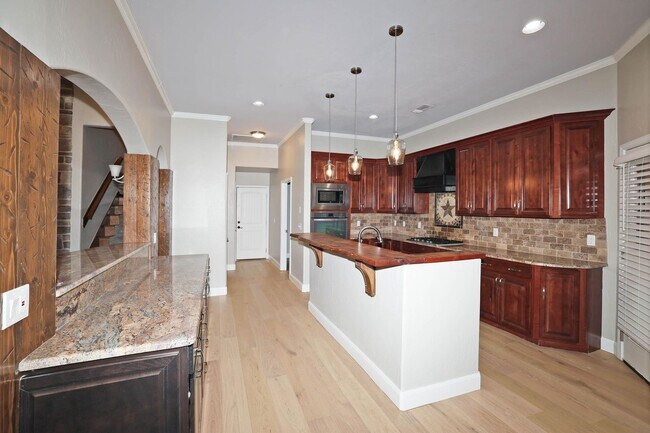 Building Photo - For Sale or Available with our Lease with ...