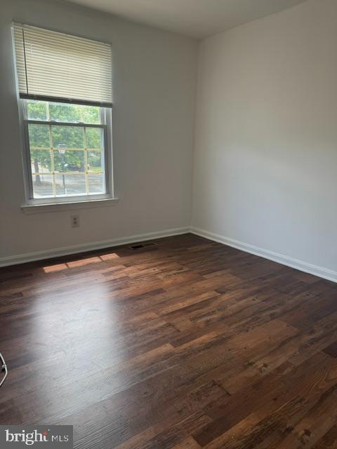 Building Photo - 551 Short Curve Rd