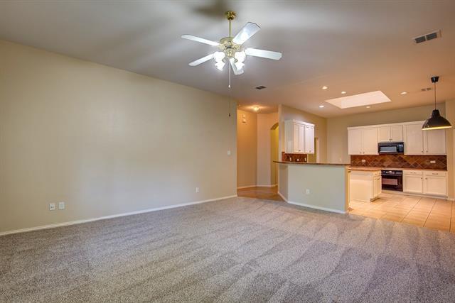 Building Photo - 9741 Hathman Ln
